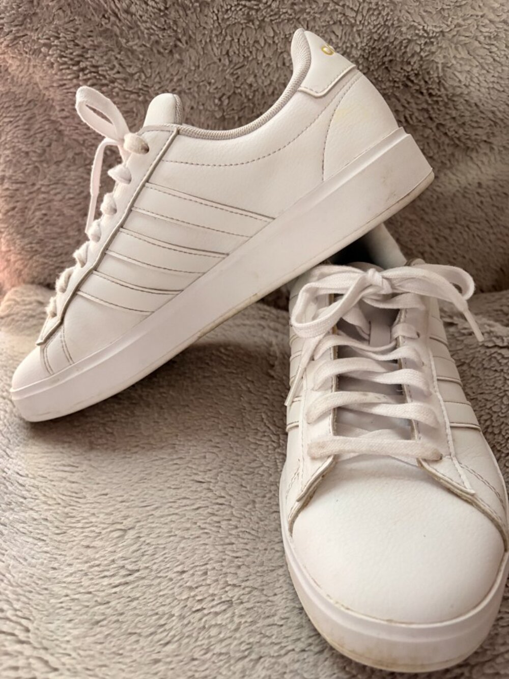Adidas Grand Court shoes women size 8